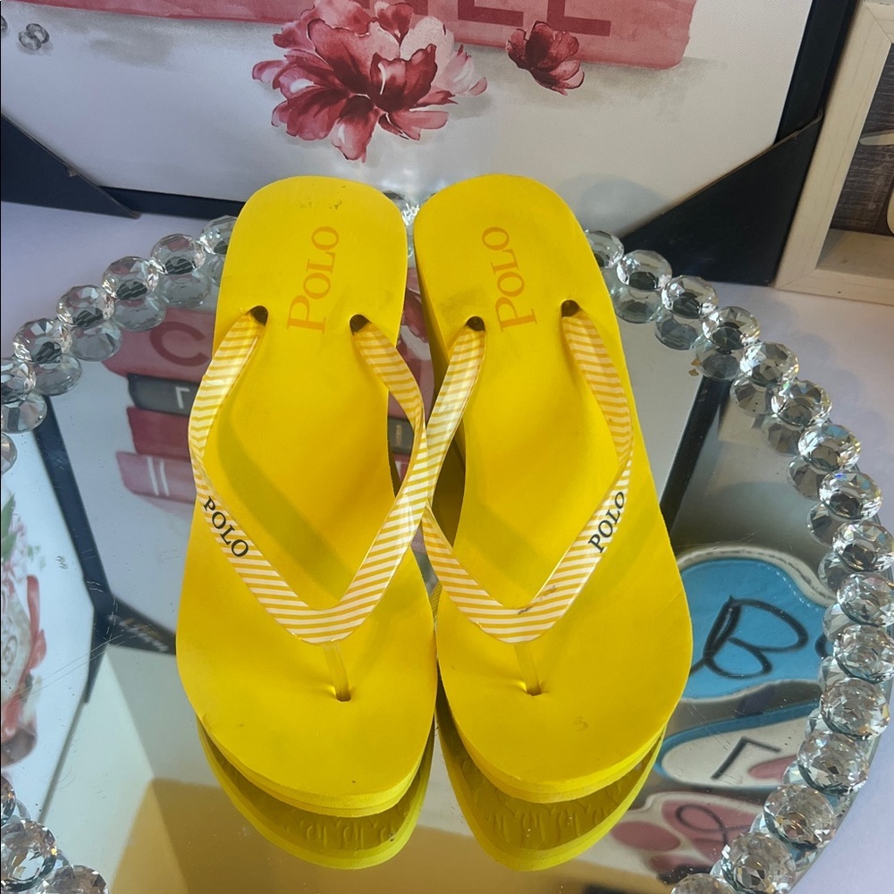 Polo by Ralph Lauren Women's Bright Yellow Sandals size 8B